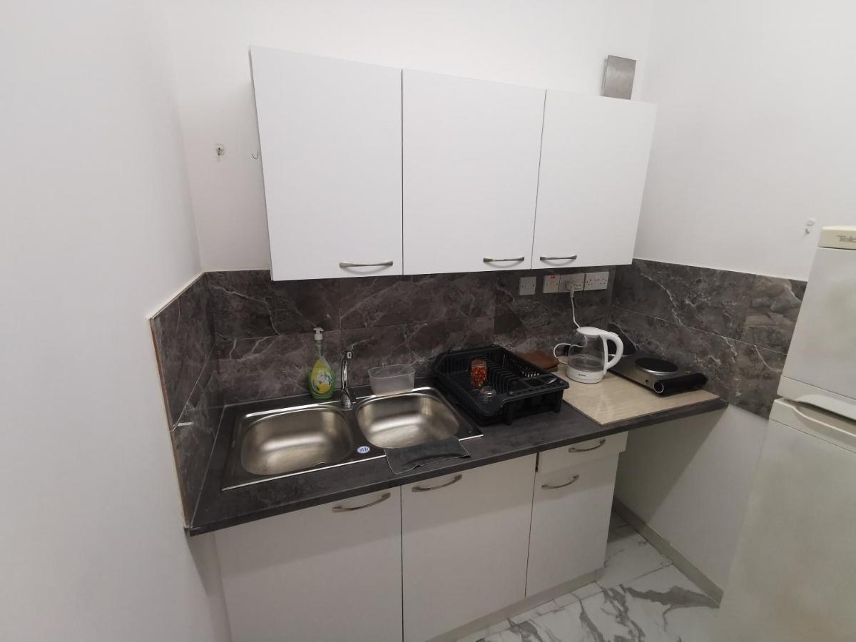 Lovely Cozy Apartment In The Entrance Of Nicosia Aglantzia Bagian luar foto