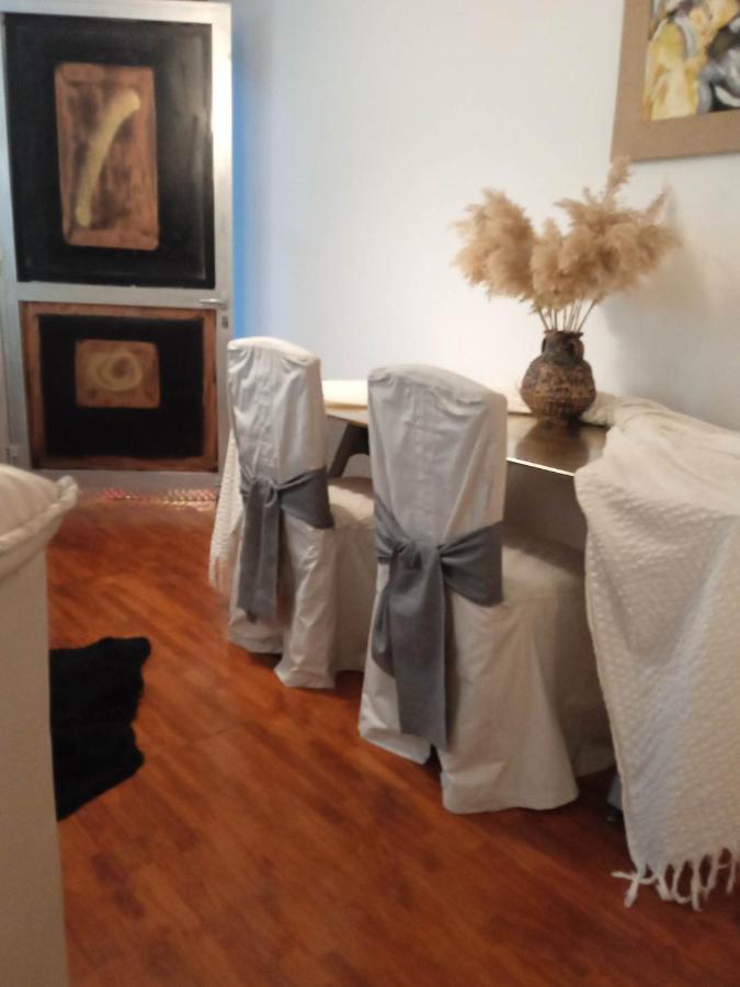 Lovely Cozy Apartment In The Entrance Of Nicosia Aglantzia Bagian luar foto