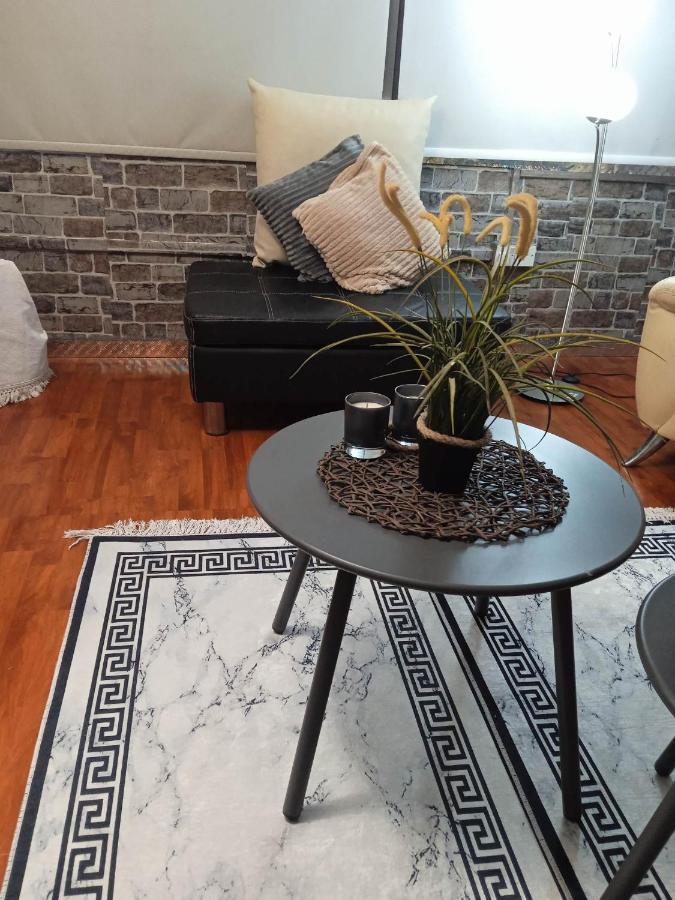 Lovely Cozy Apartment In The Entrance Of Nicosia Aglantzia Bagian luar foto